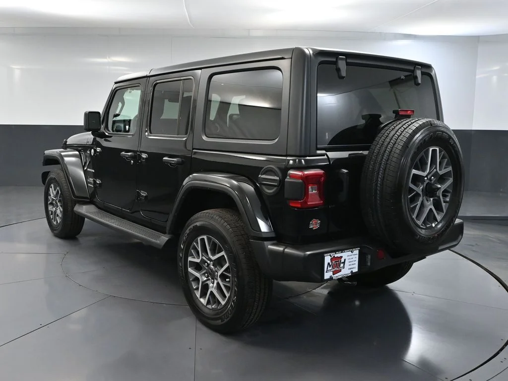 Certified Used 2024 Black Jeep Sahara image 8