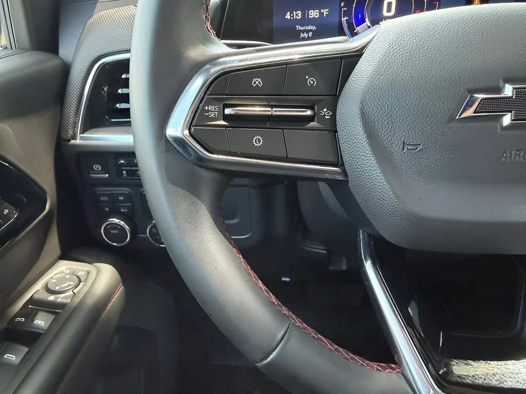 Used 2025  Chevrolet RST image 15