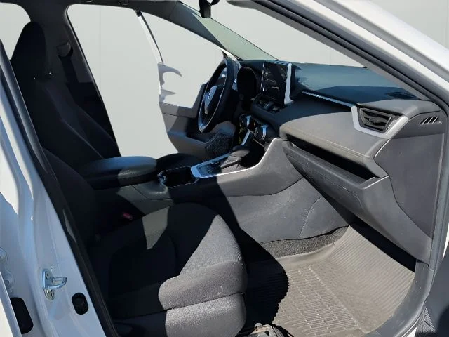 Used 2024 White Toyota LE image 41