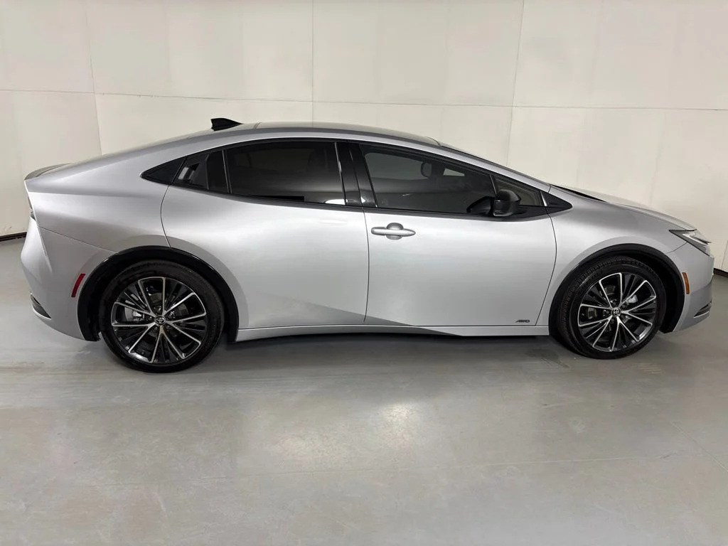 Used 2026 Gray Toyota Limited image 9