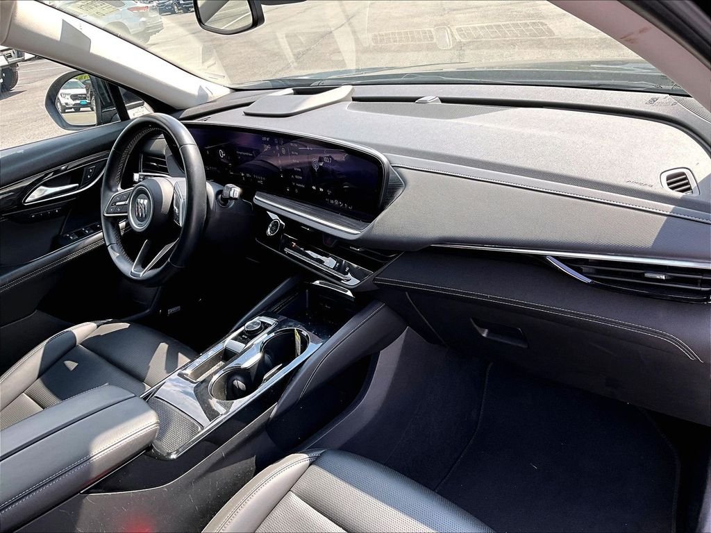 Used 2024 Ebony Twilight Metallic Buick Preferred image 14