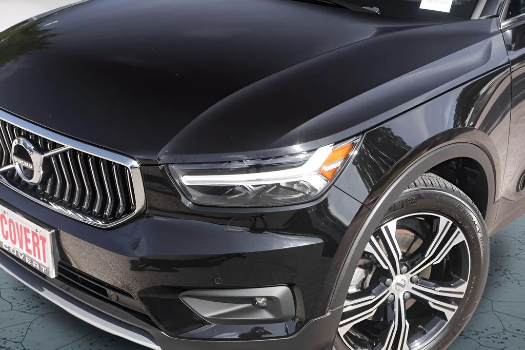 Used 2020 Black Volvo T5 Inscription image 3