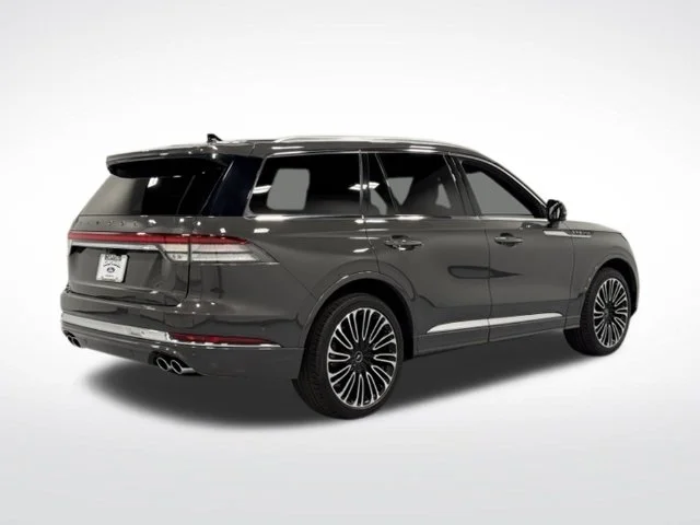 Used 2023 Gray Lincoln Black Label image 10
