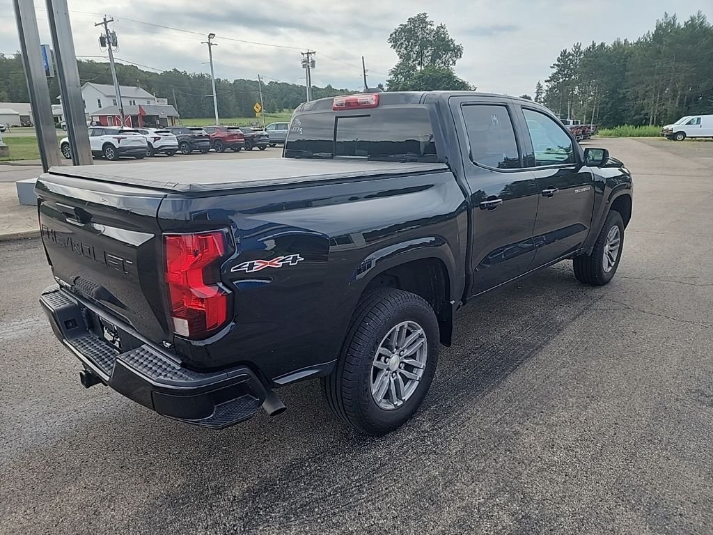 Used 2023 Black Chevrolet LT image 7