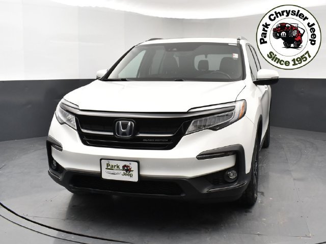 Used 2021 Honda Pilot Black Edition with VIN 5FNYF6H72MB047219 for sale in Burnsville, Minnesota