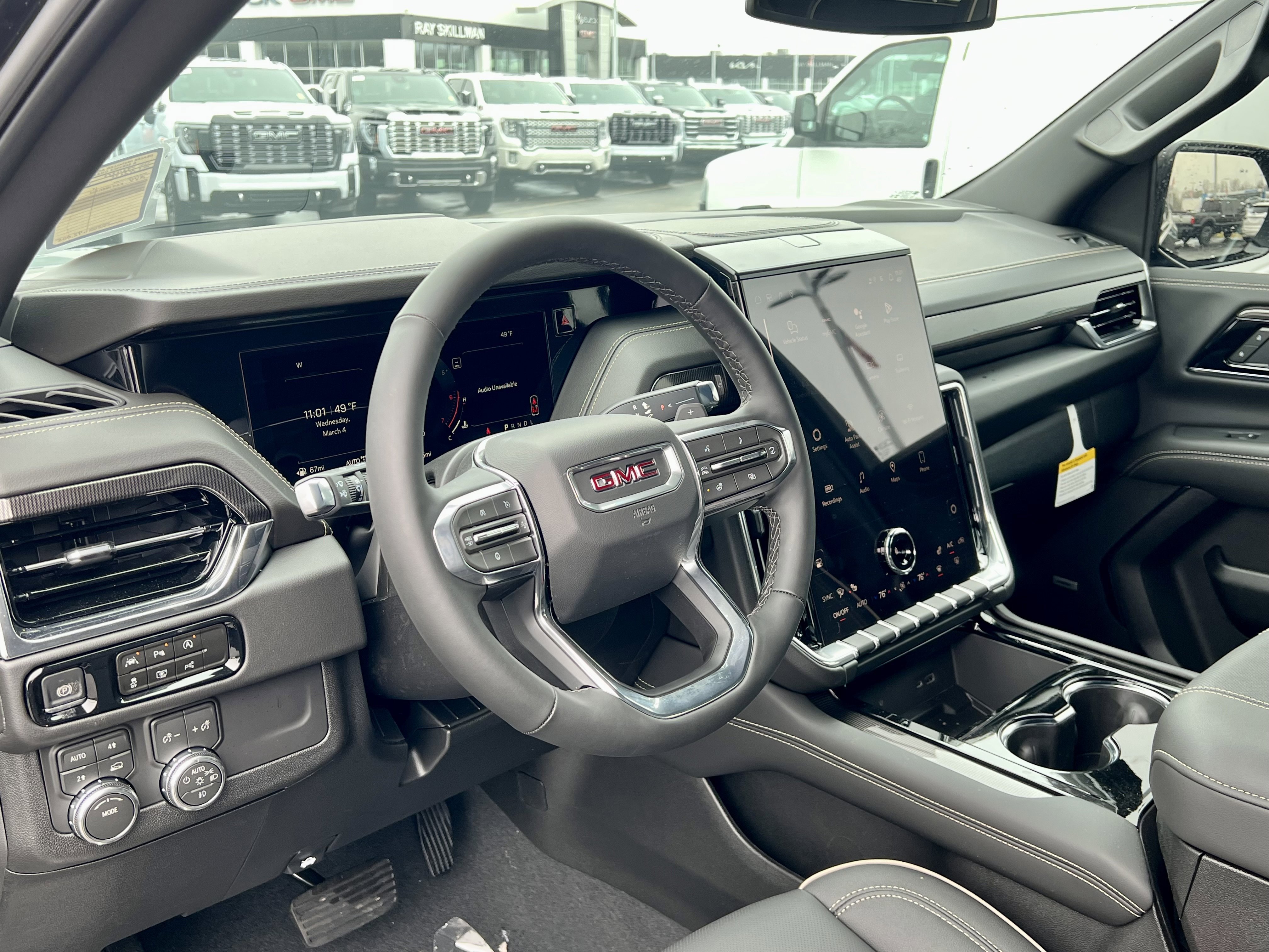 New 2026 Onyx Black GMC Elevation image 32
