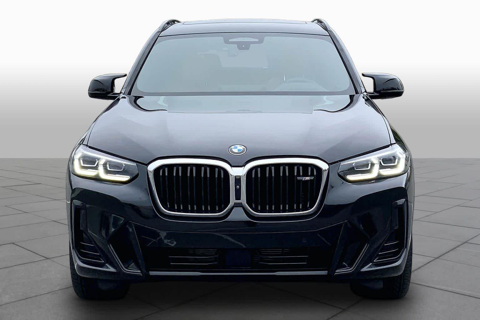 Used 2022 Black Sapphire Metallic BMW M40i image 3