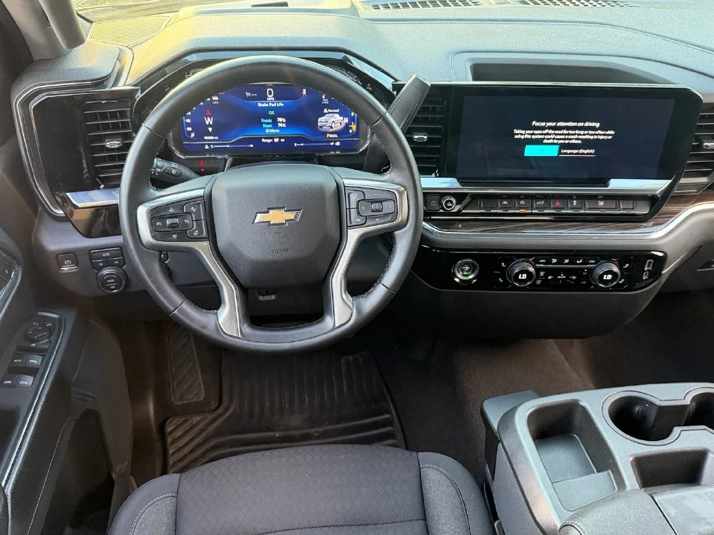 Used 2024 Black Chevrolet LT (2FL) image 12