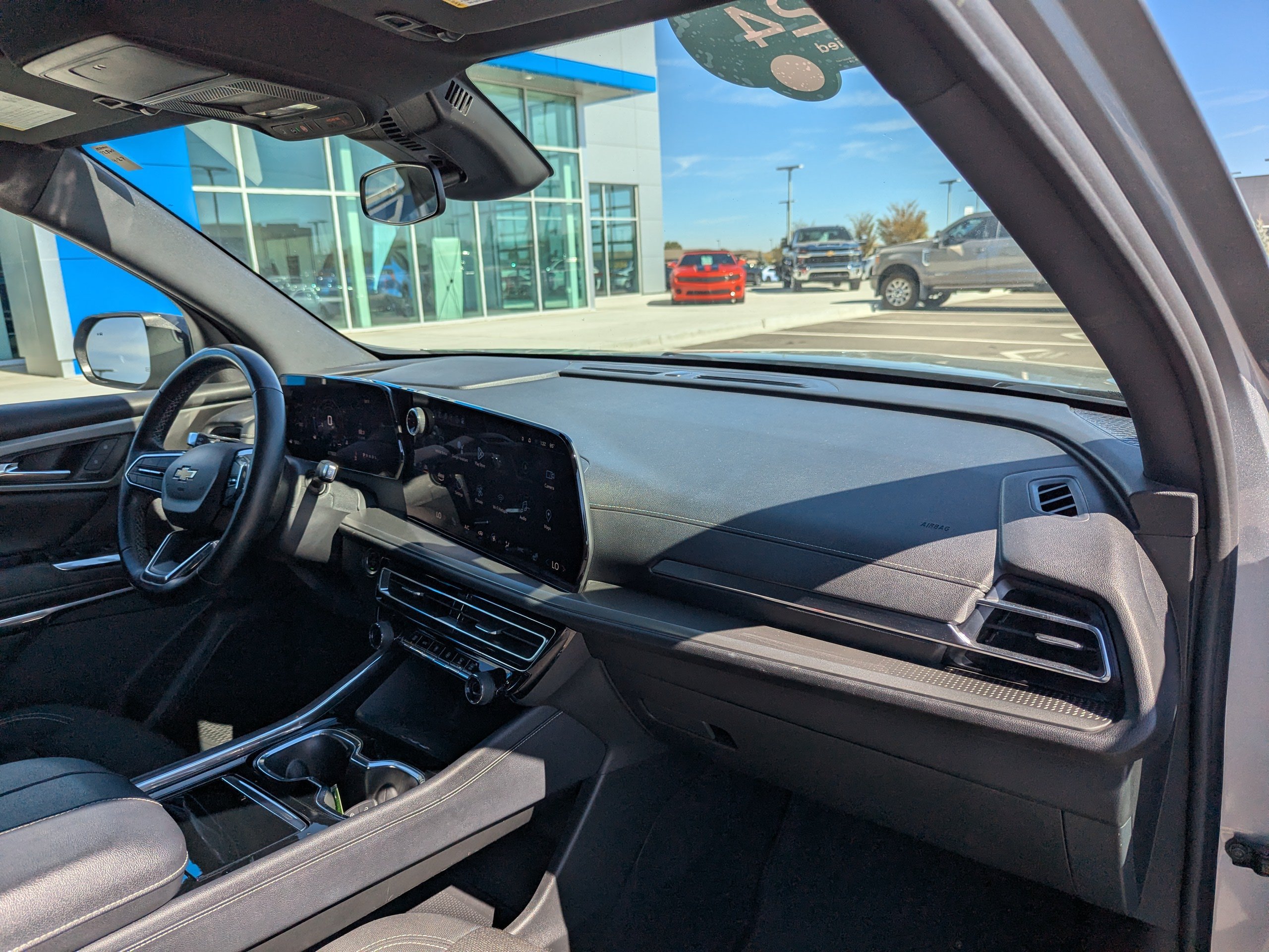 2024 Chevrolet Traverse 1LT - Photo 47