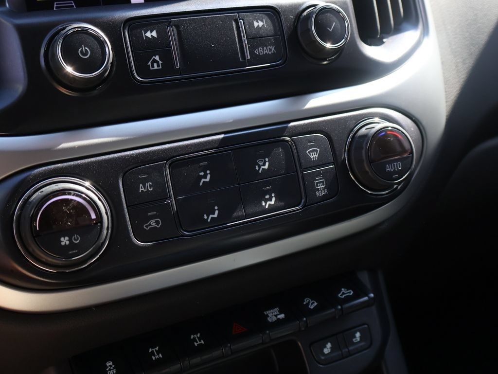 2020 Chevrolet Colorado ZR2 - Photo 28