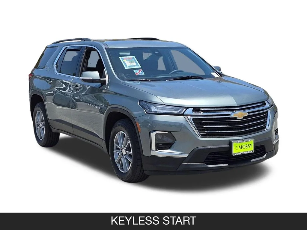 Used 2023 Green Chevrolet LT image 2