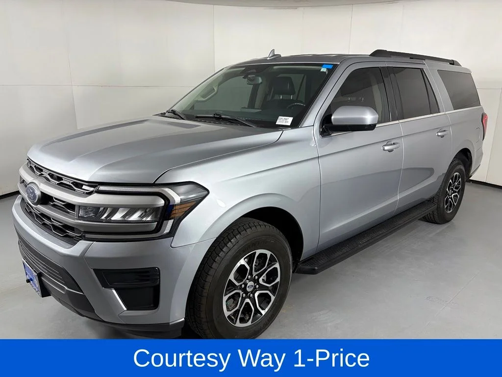 Used 2024 Silver Ford XLT image 6