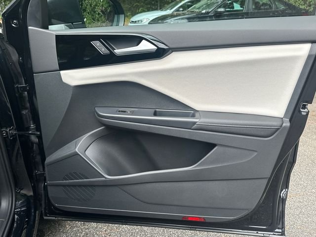 New 2026 Black Volkswagen 1.5T S image 14