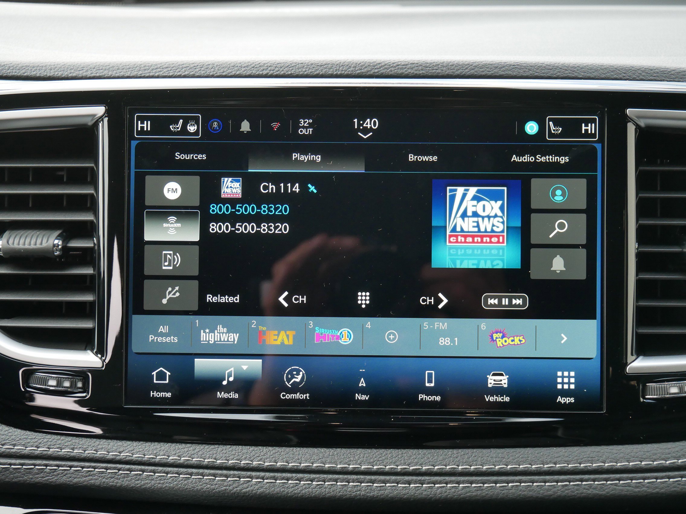 2026 Chrysler Pacifica Limited - Photo 12
