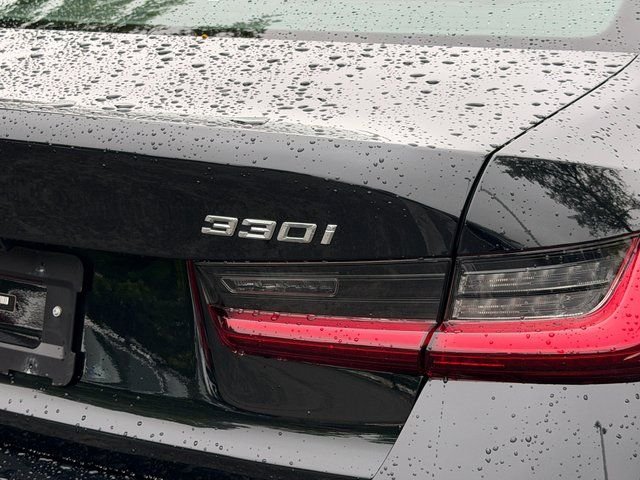 Used 2023 Black BMW 330i xDrive image 40