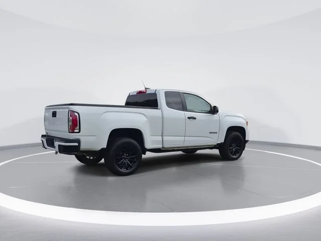 Used 2021 White GMC Elevation Standard image 8