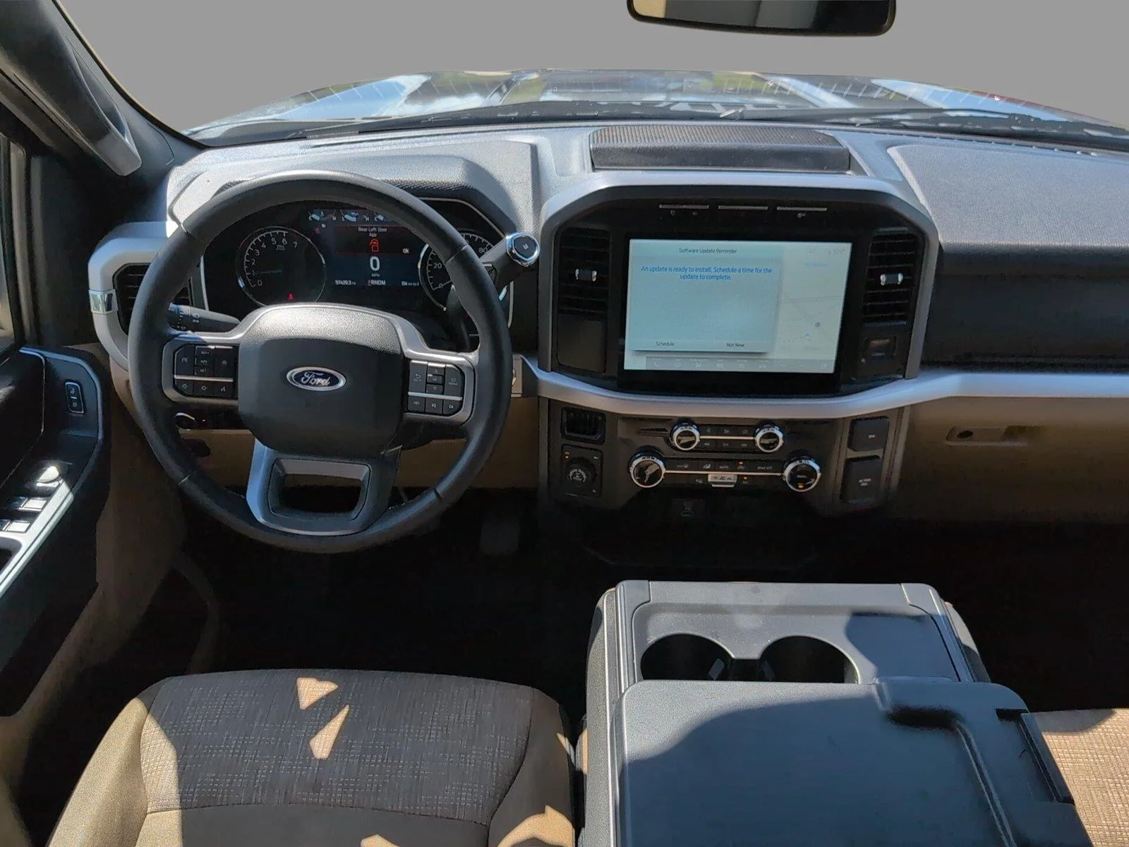 Used 2023 Oxford White Ford XLT image 25