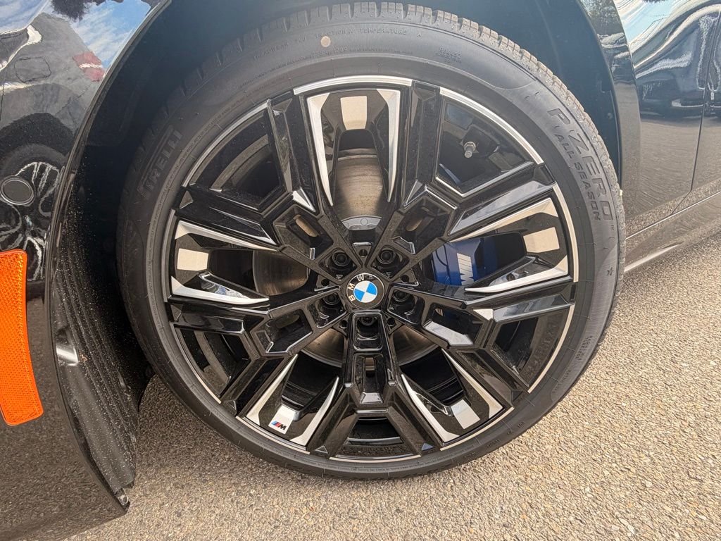 New 2026 Black Sapphire Metallic BMW M60 image 6