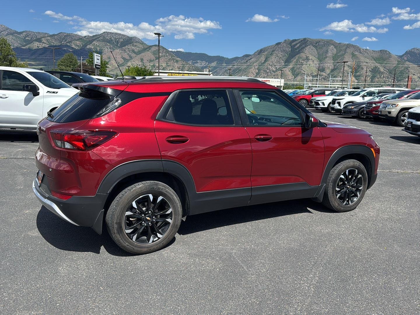 Used 2022 Crimson Metallic Chevrolet LT image 3