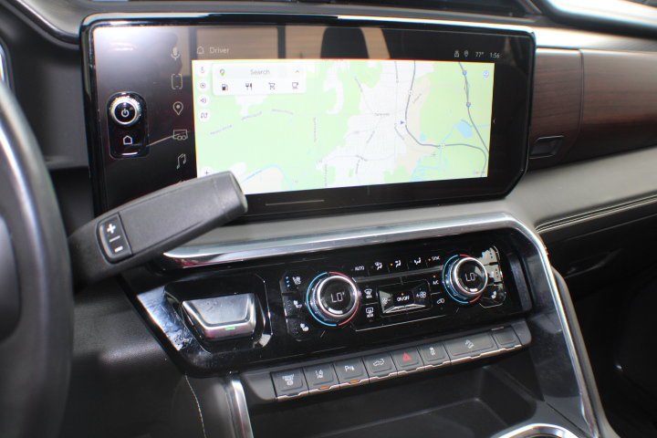 2025 GMC Sierra 2500HD Denali Ultimate - Photo 12