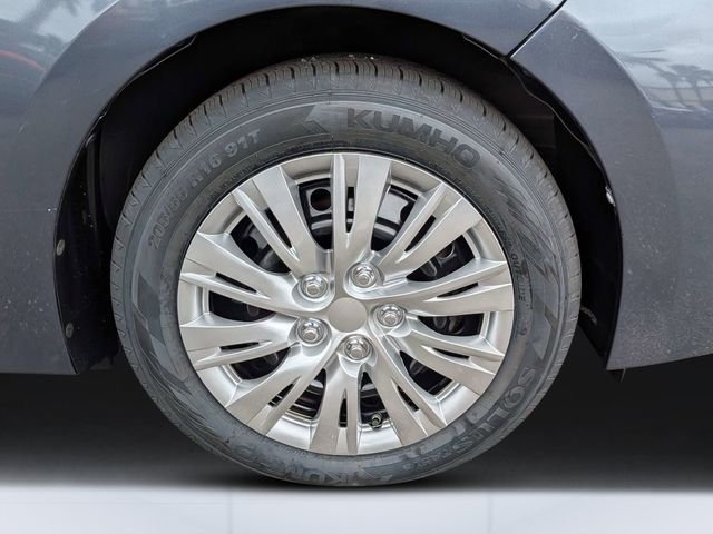 Used 2017 Gray Toyota LE image 10