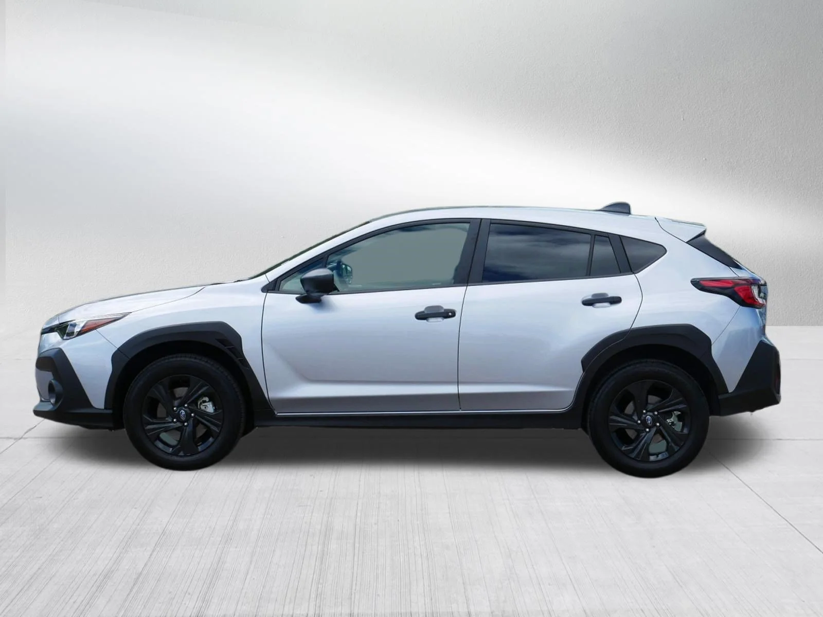 Used 2024 Ice Silver Metallic Subaru SUV CVT image 4