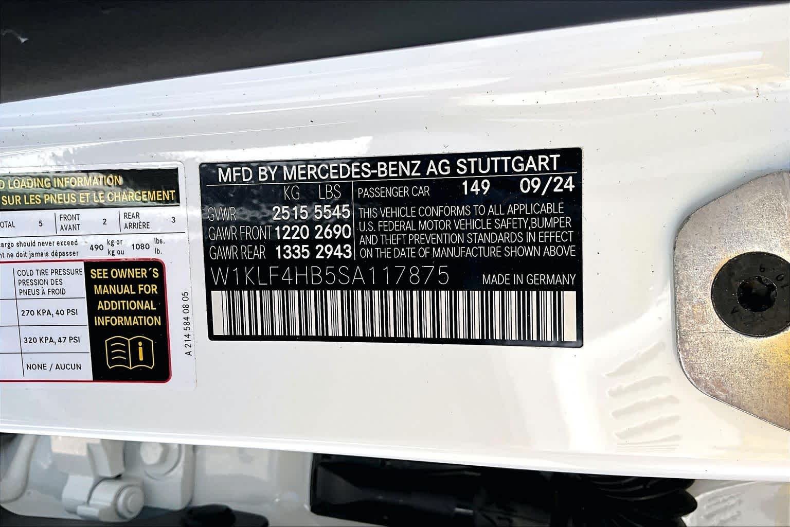 Used 2025 Polar White Mercedes-Benz E 350 image 37