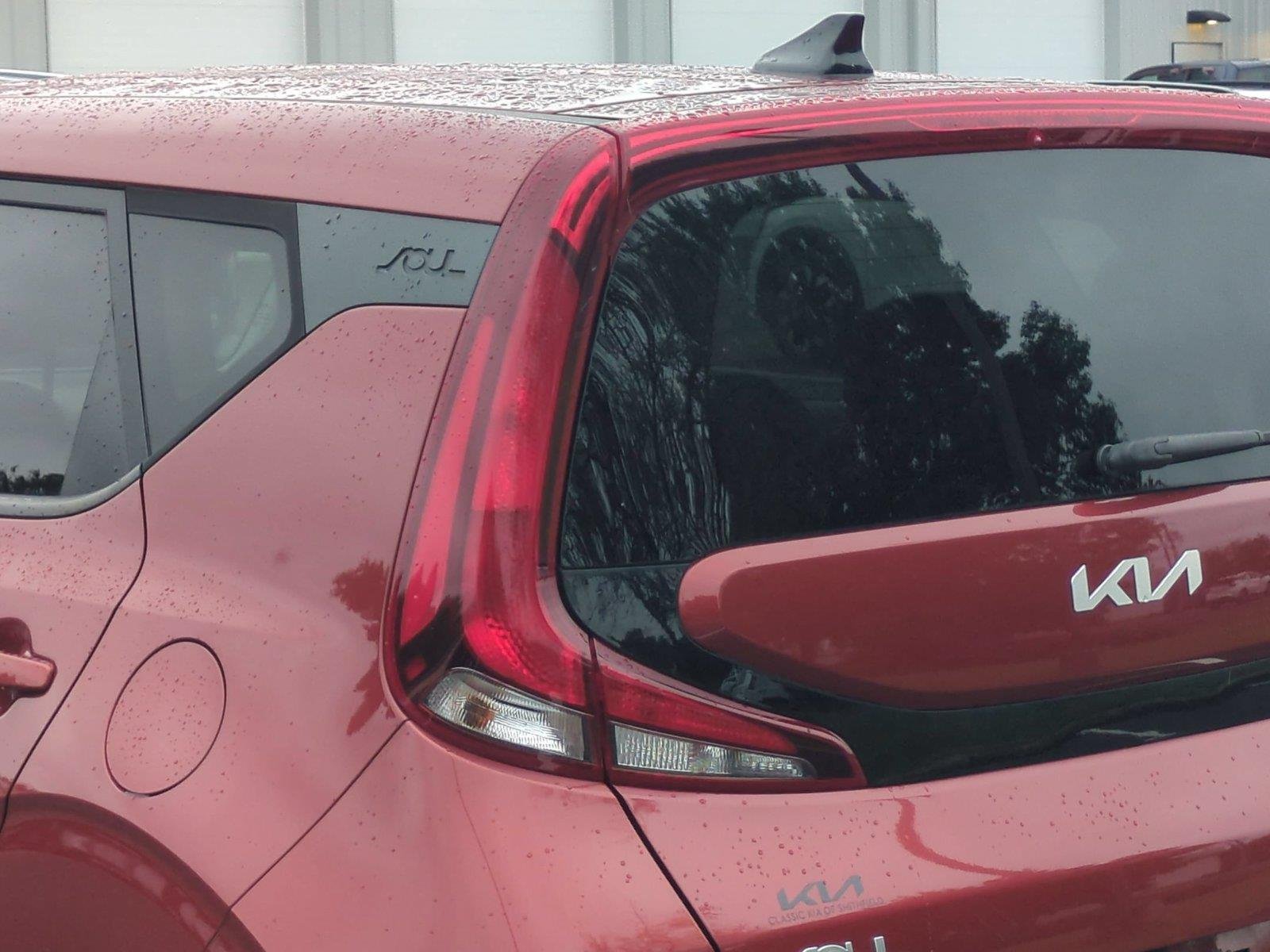 Used 2022 Mars Orange Kia LX image 11