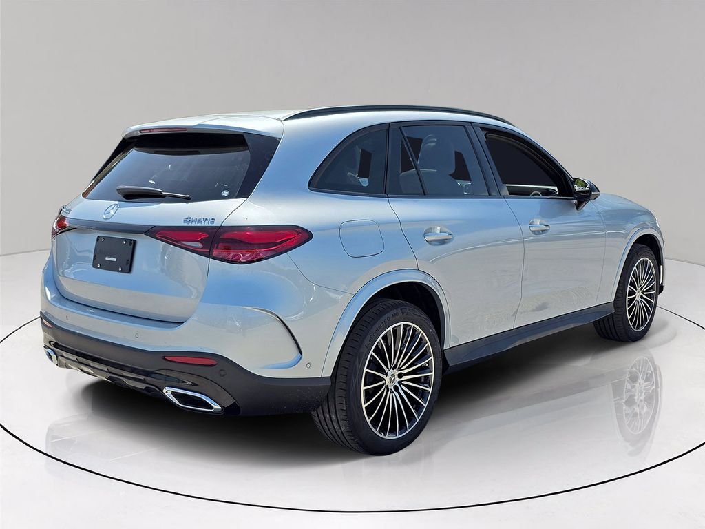 New 2026 Silver Mercedes-Benz GLC 300 image 6