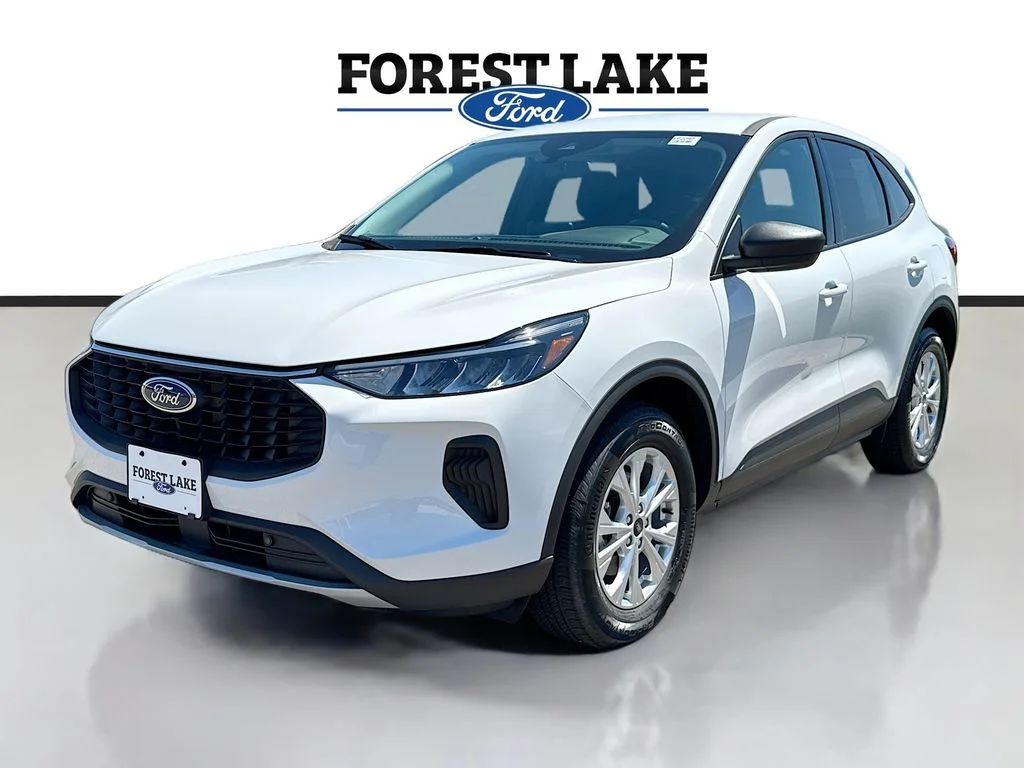Used 2025 Oxford White Ford Active image 3
