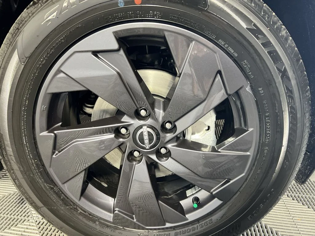 New 2026 Super Black Nissan SV image 18