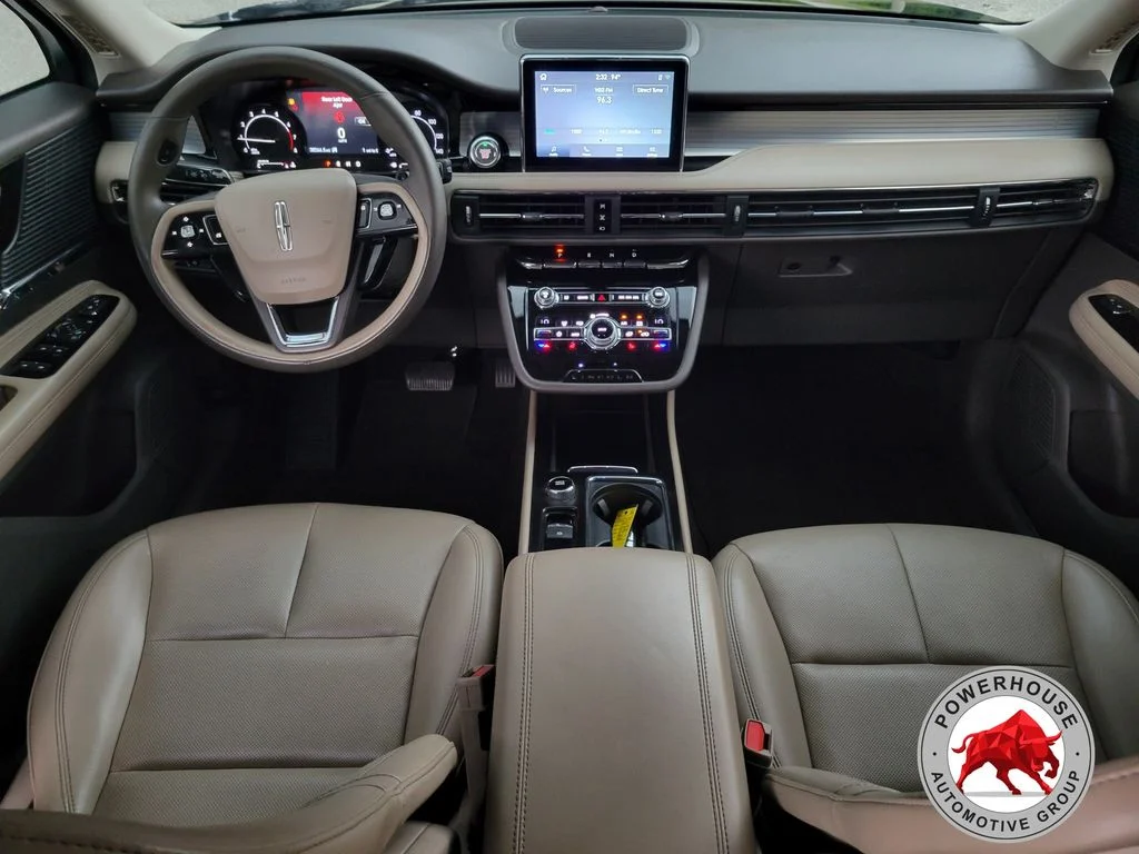 Used 2020 Black Lincoln Standard image 18