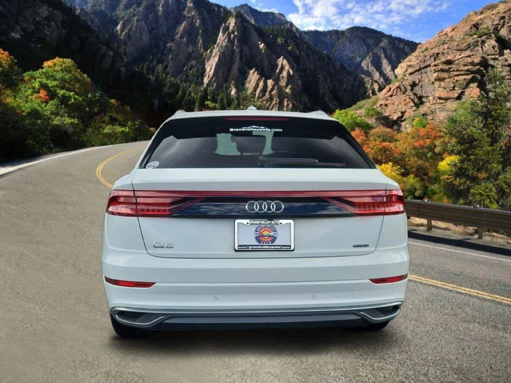 Used 2022 Carrara White Audi Premium Plus image 4