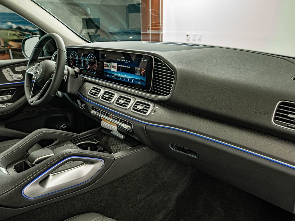 New 2026 Selenite Grey Metallic Mercedes-Benz GLE 450 image 34