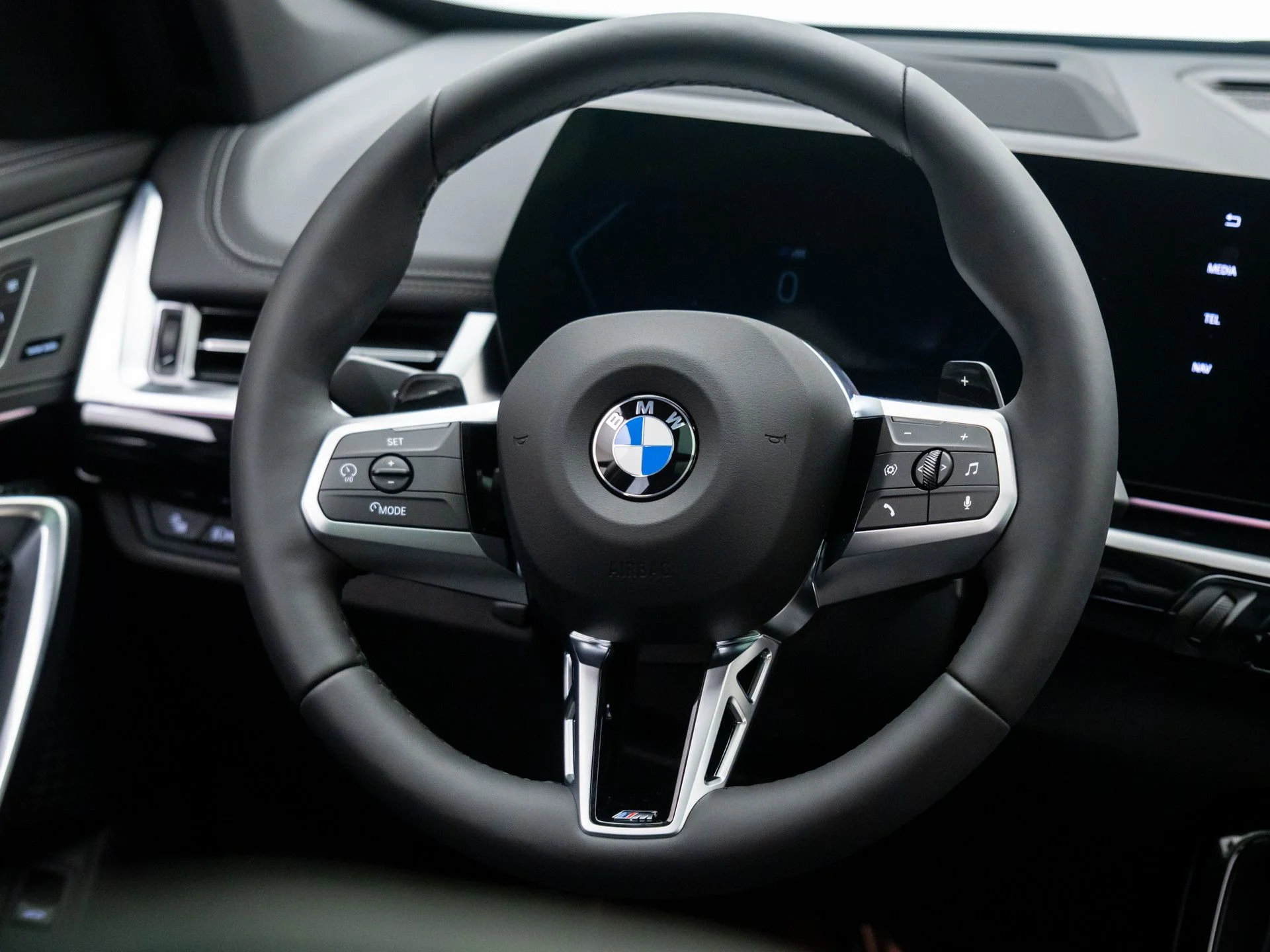 New 2026 White BMW xDrive28i image 11
