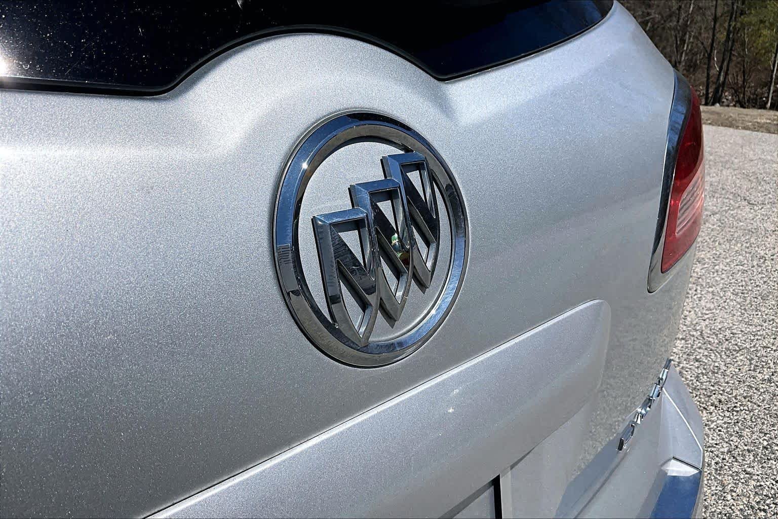Used 2016 Quicksilver Metallic Buick Premium image 33