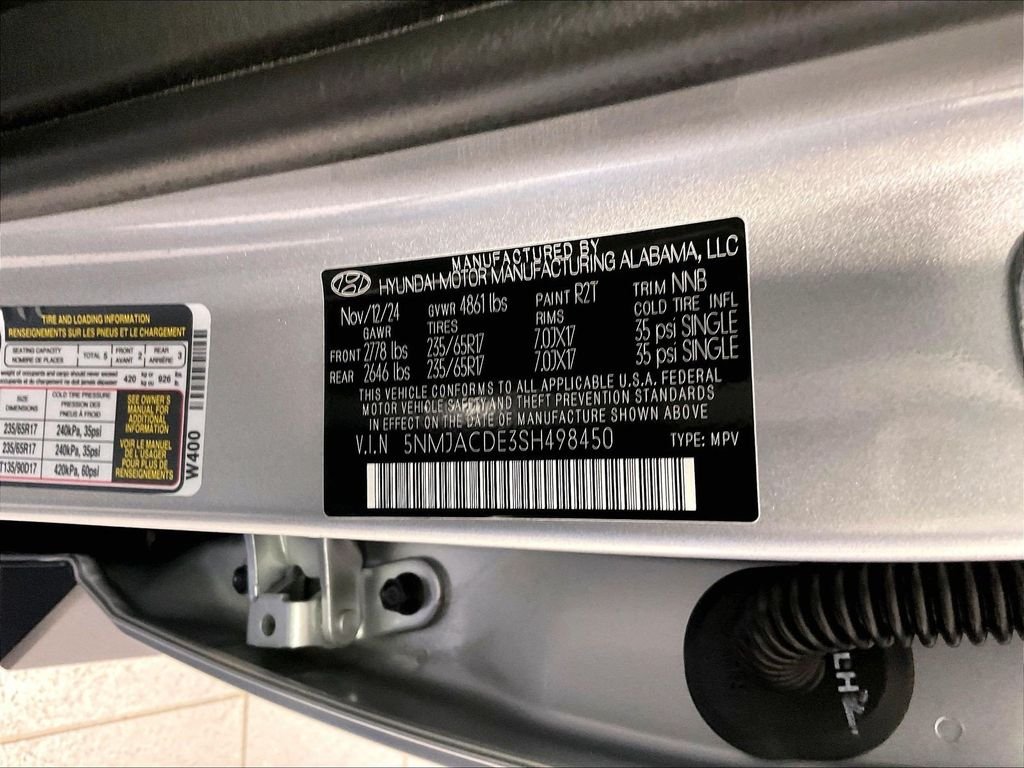 Used 2025 Silver Hyundai SE image 35