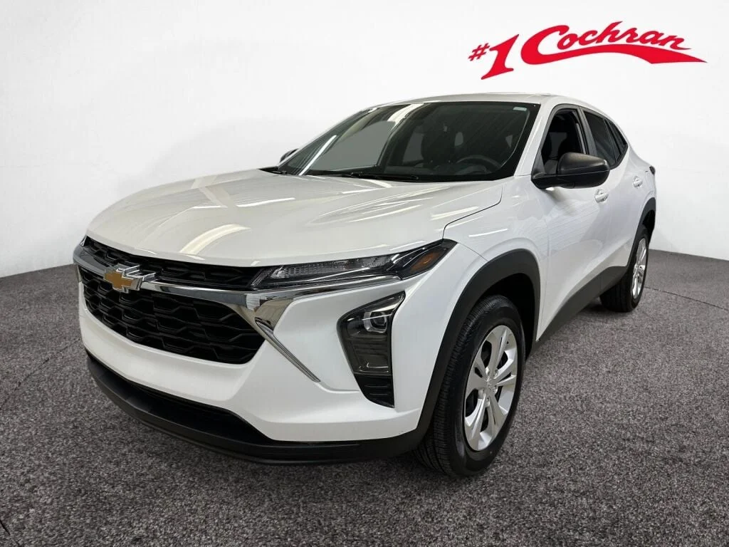 2024 Chevrolet Trax LS - Photo 30