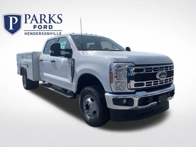 New 2026 White Ford F-350® XL image 1