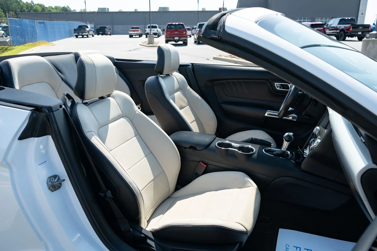 Used 2016 White Ford EcoBoost Premium image 19