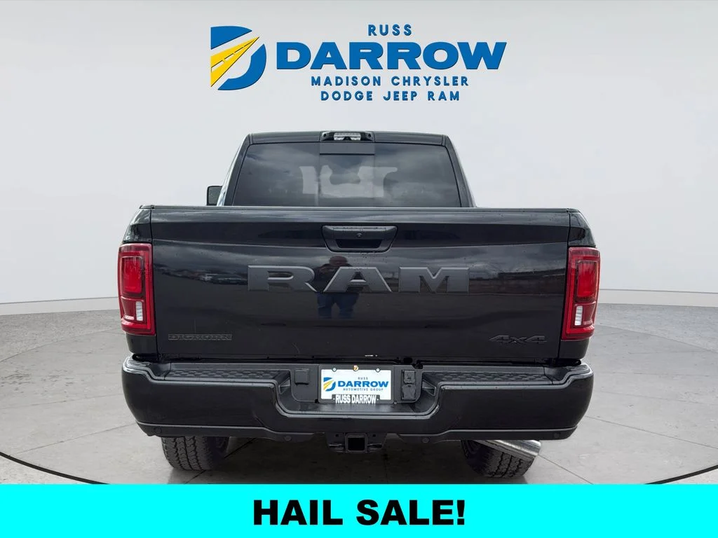 New 2026 Diamond Black Crystal Pearl-Coat Exterior Paint RAM Big Horn image 4