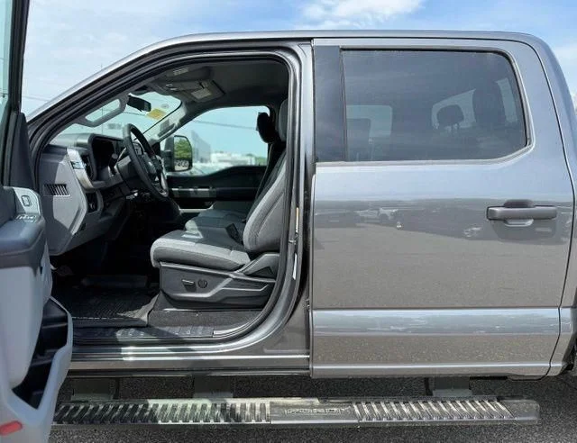 New 2026 Carbonized Gray Metallic Ford F-350® XLT image 12
