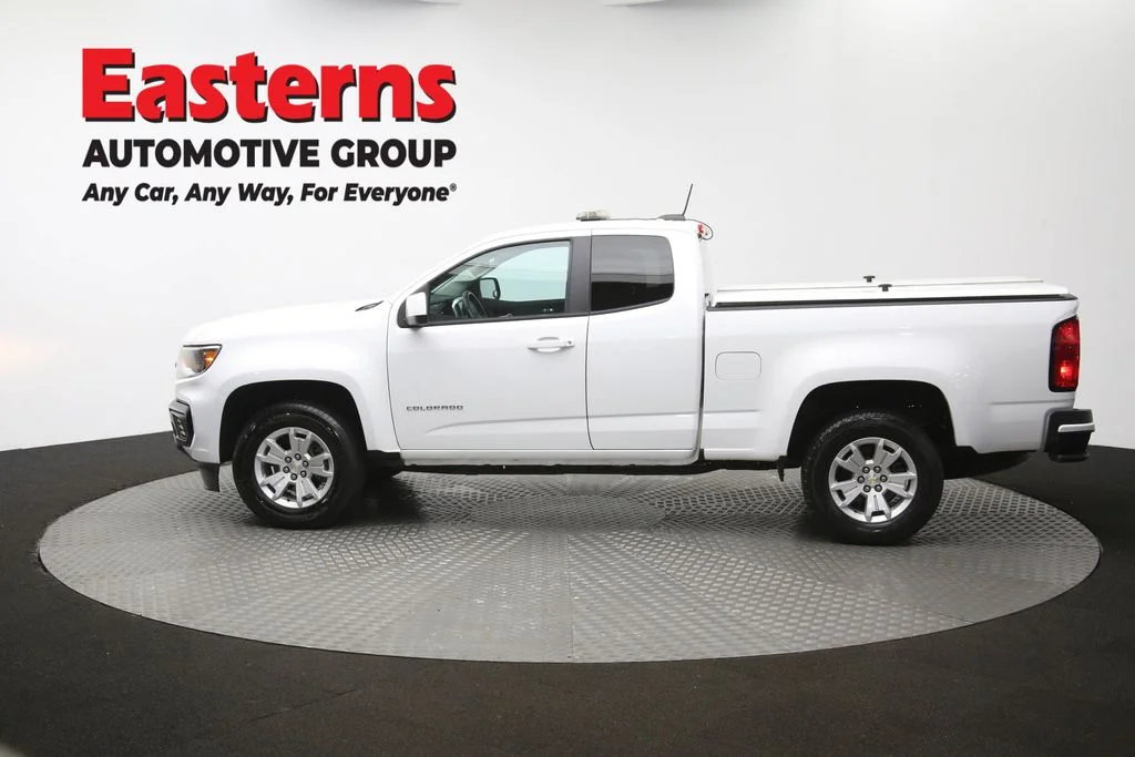 Used 2022 White Chevrolet LT image 57