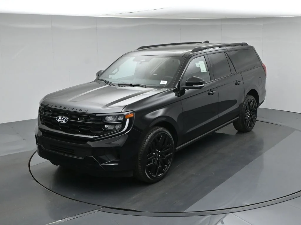 New 2027 Agate Black Metallic Ford Platinum image 39