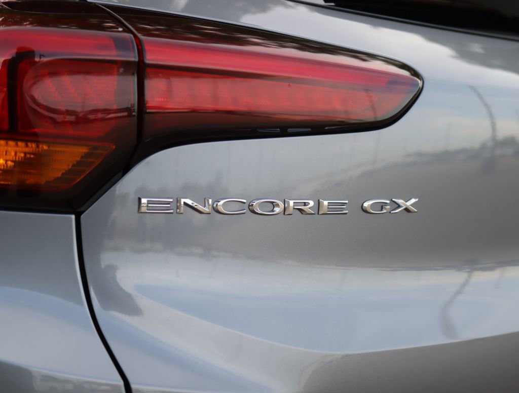 Used 2020 SATIN STEEL METALLIC Buick Essence image 35