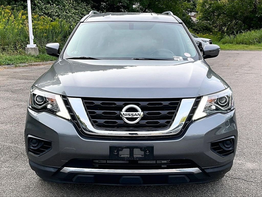Used 2020 Gray Nissan S image 2