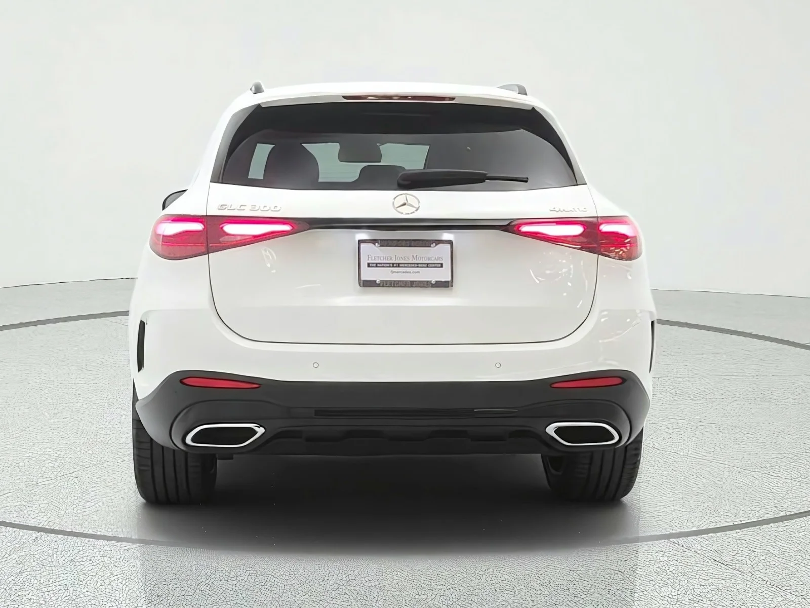 Used 2024 Polar White Mercedes-Benz GLC 300 4MATIC® SUV image 6