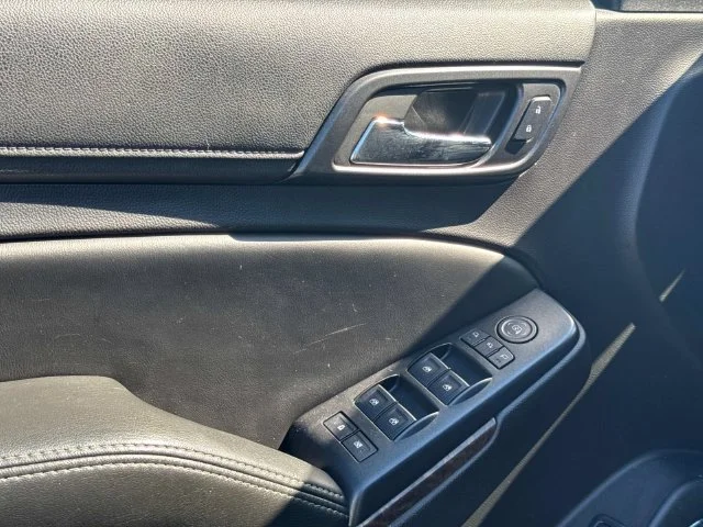 Used 2016 Silver Chevrolet LT image 32
