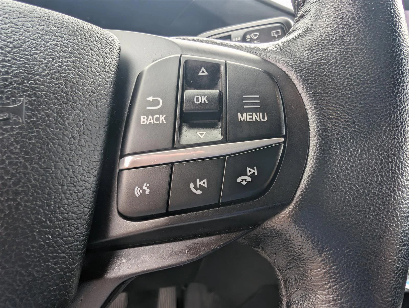 Used 2020 Iconic Silver Ford XLT image 29