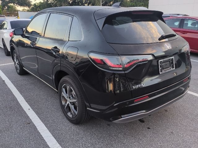 Used 2024 Black Honda EX-L image 4